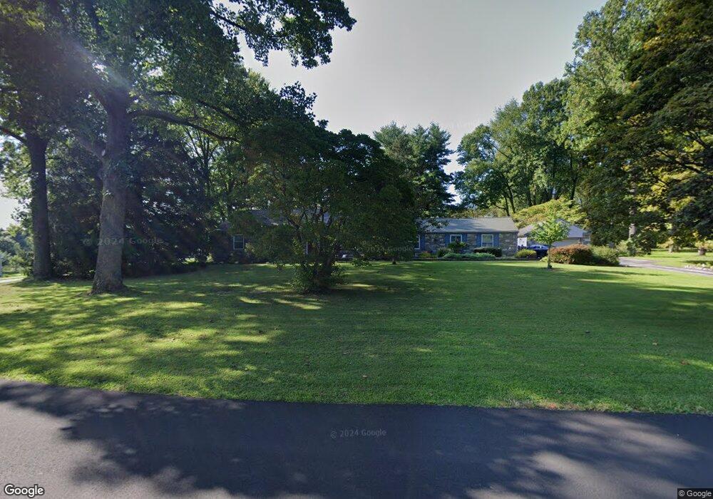 817 Crestview Dr, Springfield, PA 19064 - photo 1