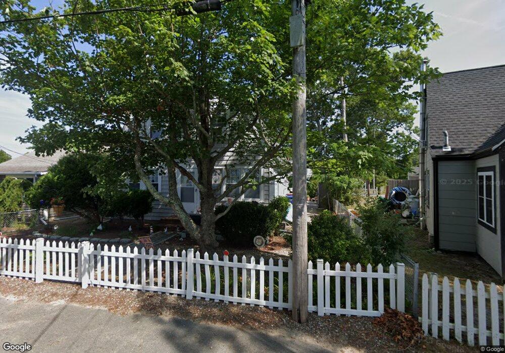 13 Circuit Ave, Wareham, MA 02571 - photo 1