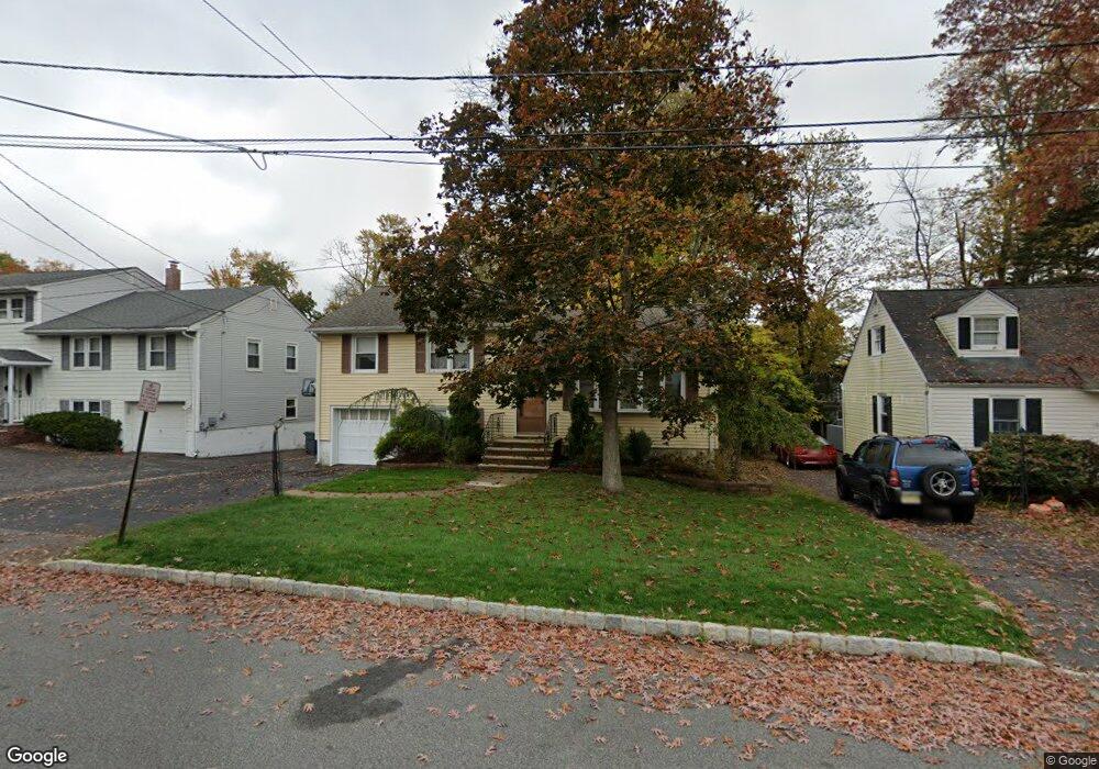 5 Mount Pleasant Pkwy, Livingston, NJ 07039 - photo 1