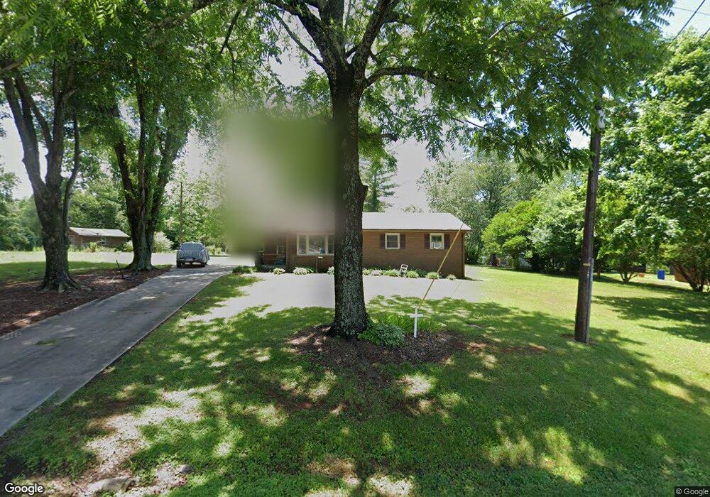 111 Clearview Rd, Statesville, NC 28625 - photo 1