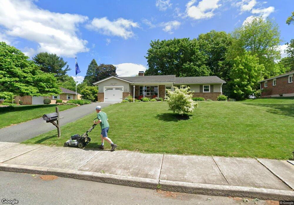 99 Maple St, Macungie, PA 18062 - photo 1