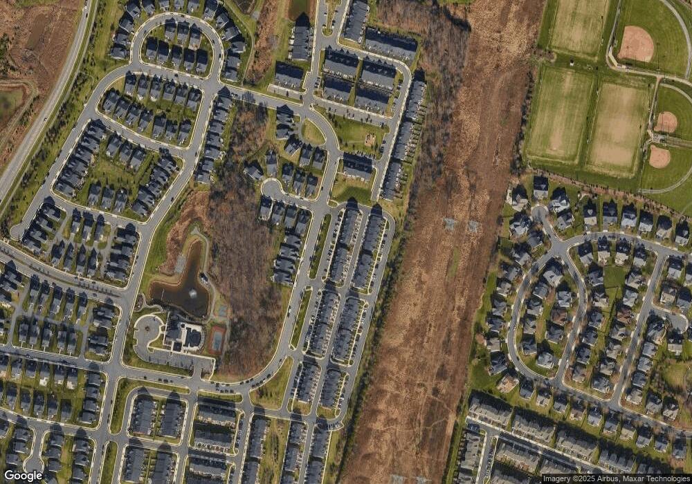 24905 Coats Square unit 1J, Aldie, VA 20105 - photo 1