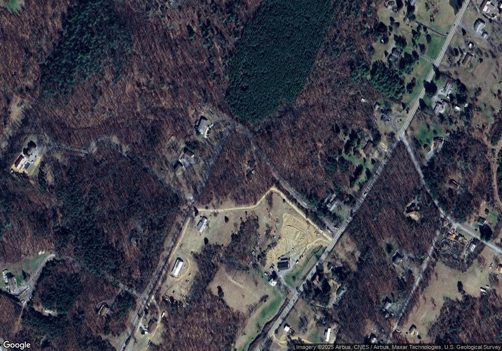 135 Monte Vista Ln, Berkeley Springs, WV 25411 - photo 1