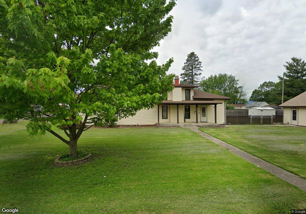 2900 Shelby Ave, Mattoon, IL 61938 - photo 1