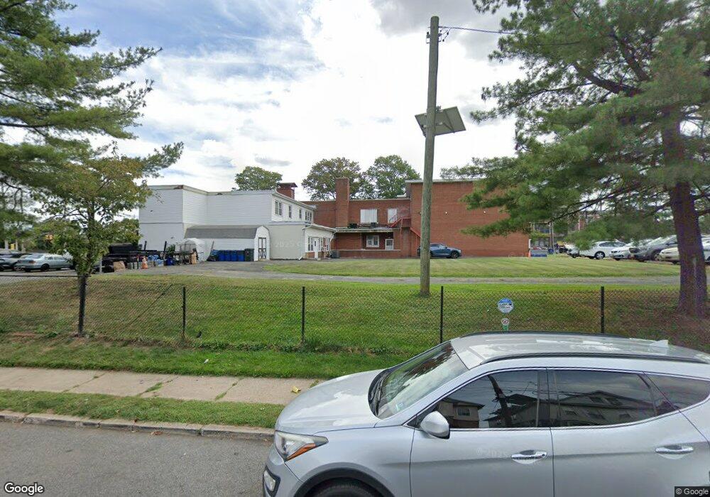 700 Bayway Ave, Elizabeth, NJ 07202 - photo 1