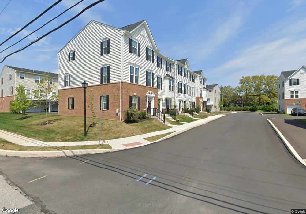 316 Almond Dr, Lansdale, PA 19446 - photo 1