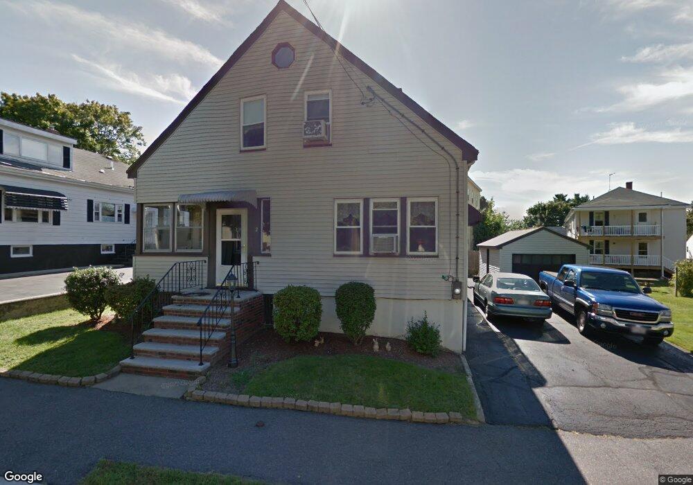 2 Adams St, Salem, MA 01970 - photo 1