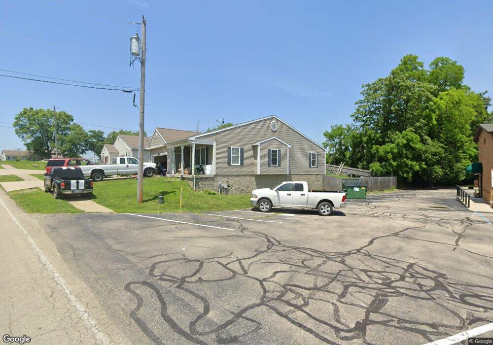 664 Vine St, Xenia, OH 45385 - photo 1