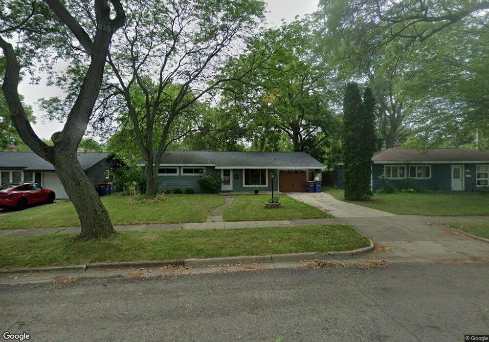 1661 Herrick Ave NE, Grand Rapids, MI 49505 - photo 1