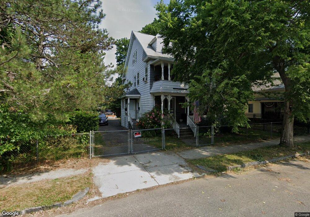 19 Keith St, Springfield, MA 01108 - photo 1