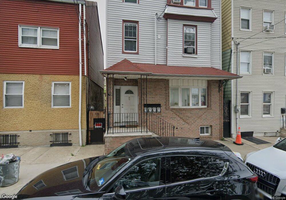 89 Walnut St unit 2, Newark, NJ 07102 - photo 1