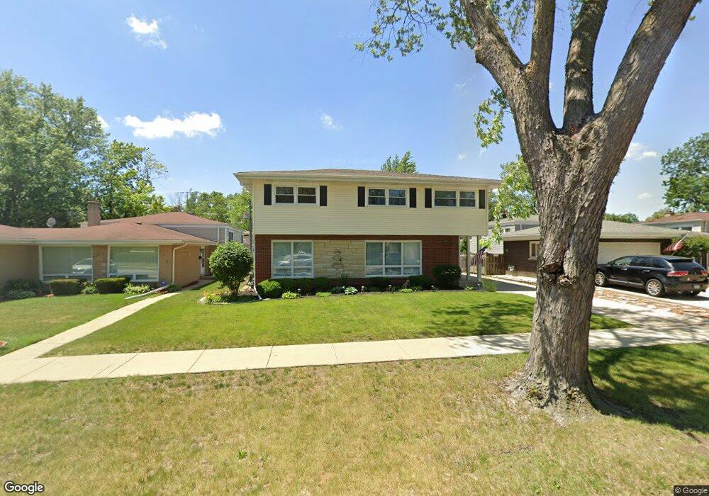 2080 Plainfield Dr, Des Plaines, IL 60018 - photo 1