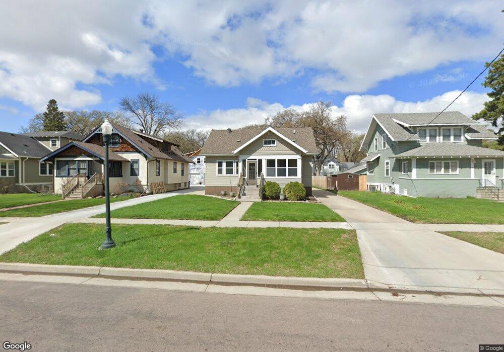 1329 8th St S, Fargo, ND 58103 - photo 1