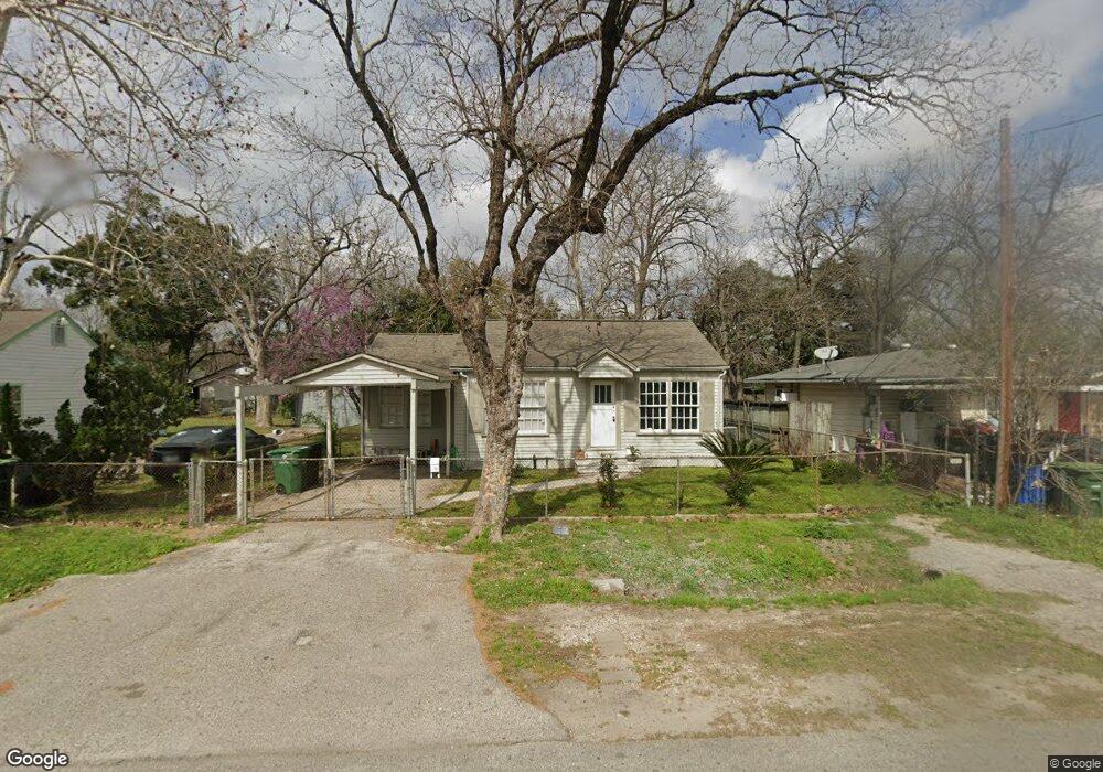 59 Burress St, Houston, TX 77022 - photo 1