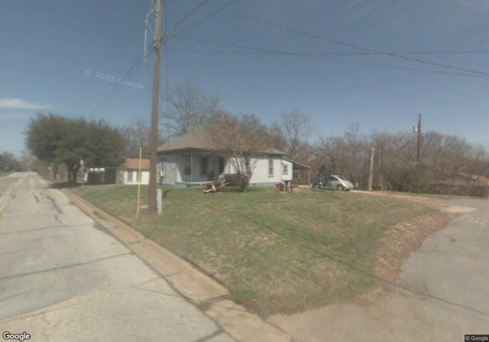 1428 S Scullin Ave, Denison, TX 75020 - photo 1