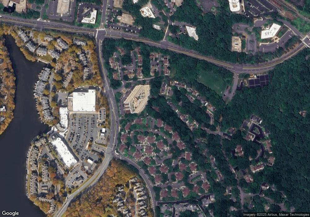 1956 Villaridge Dr unit B, Reston, VA 20191 - photo 1