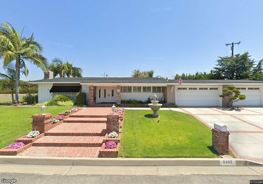 8462 Country Club Dr, Buena Park, CA 90621 - photo 1
