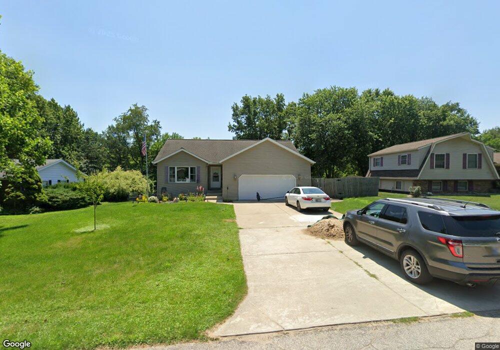 212 Meadow Lark Ln, La Porte, IN 46350 - photo 1