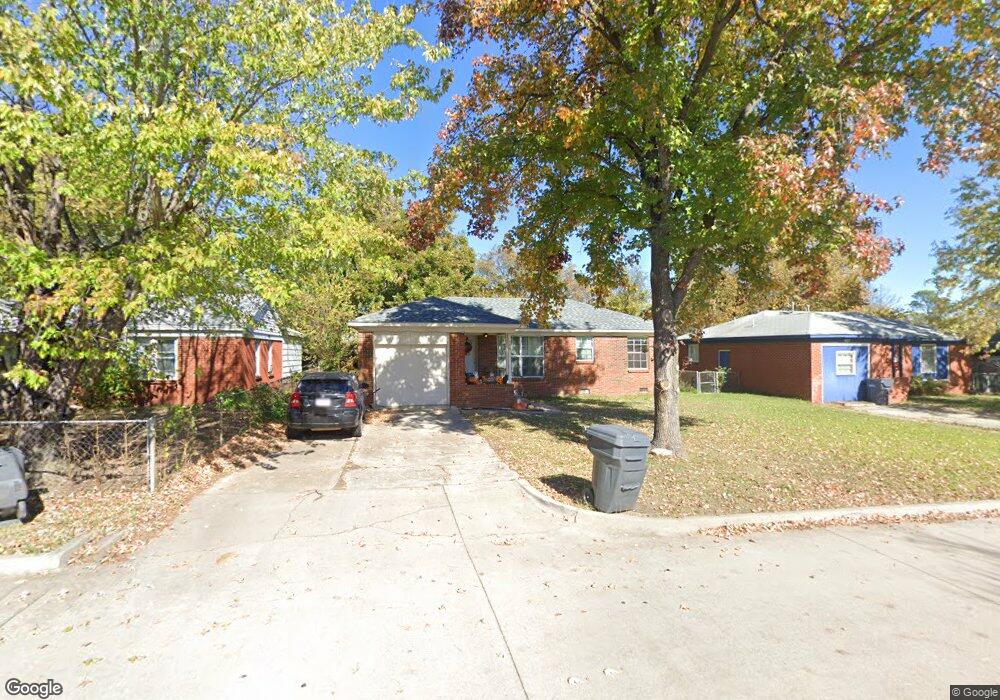 409 Cottonwood St, Ardmore, OK 73401 - photo 1