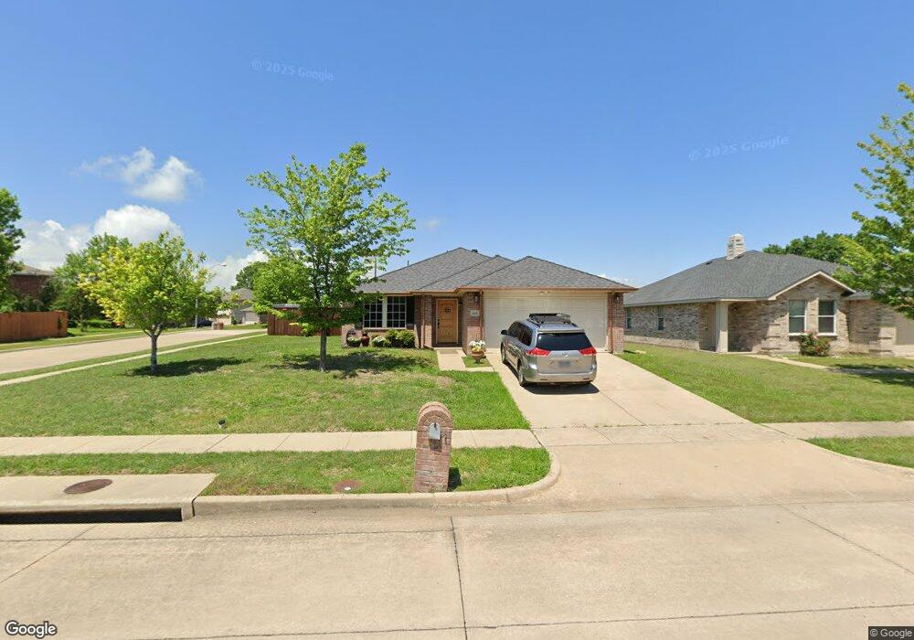 1002 Ann Dr, Wylie, TX 75098 - photo 1