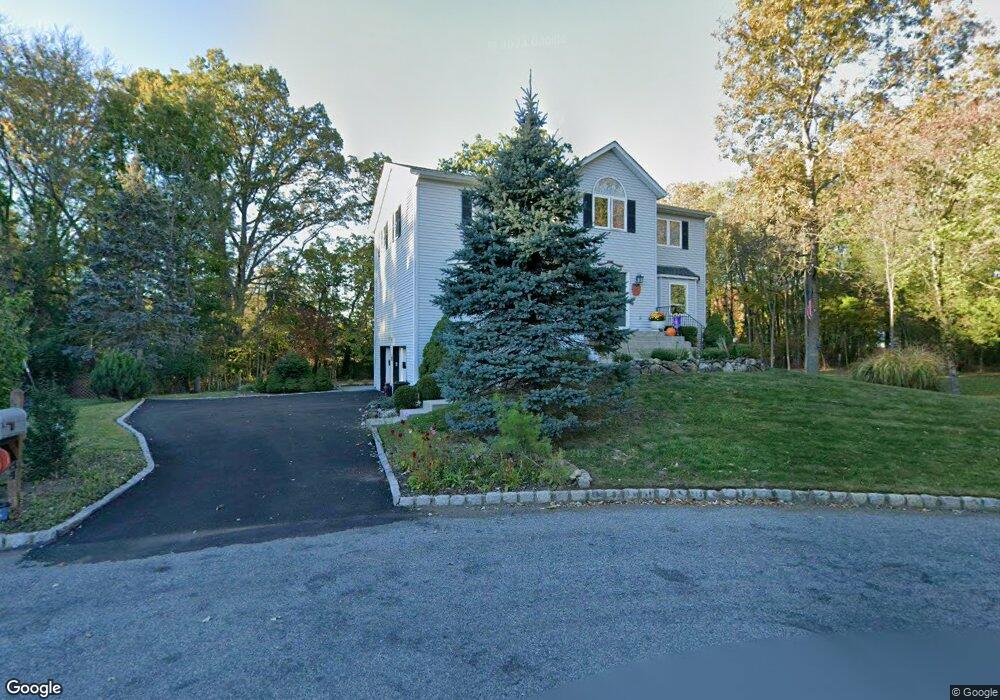 34 Lanram Rd, Tappan, NY 10983 - photo 1