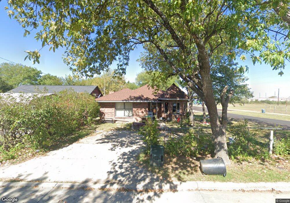 408 Avenue D, Ennis, TX 75119 - photo 1