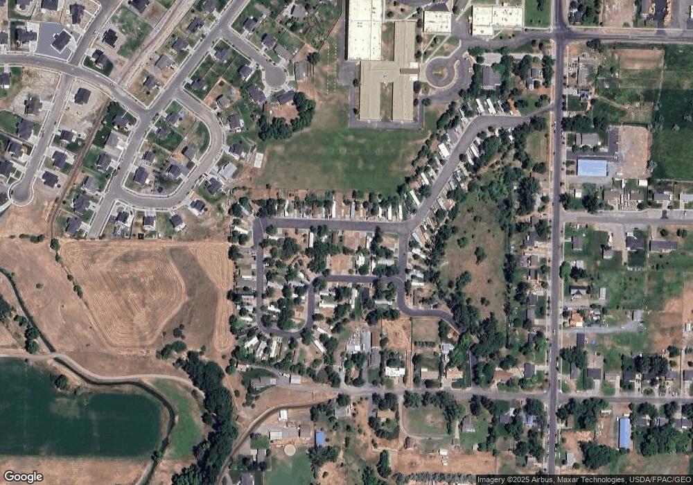 534 Valley View Dr, Hyrum, UT 84319 - photo 1