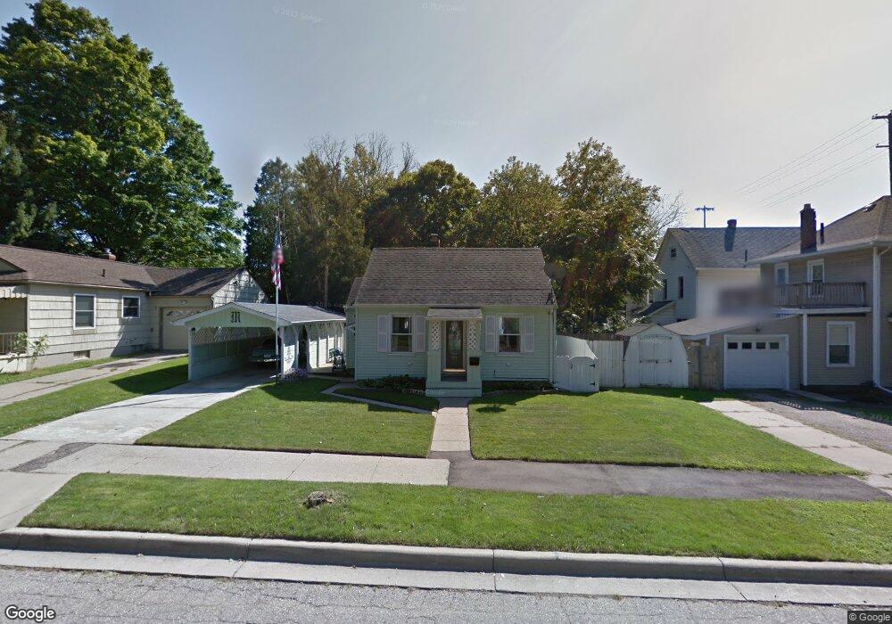 1008 Climax St, Lansing, MI 48912 - photo 1