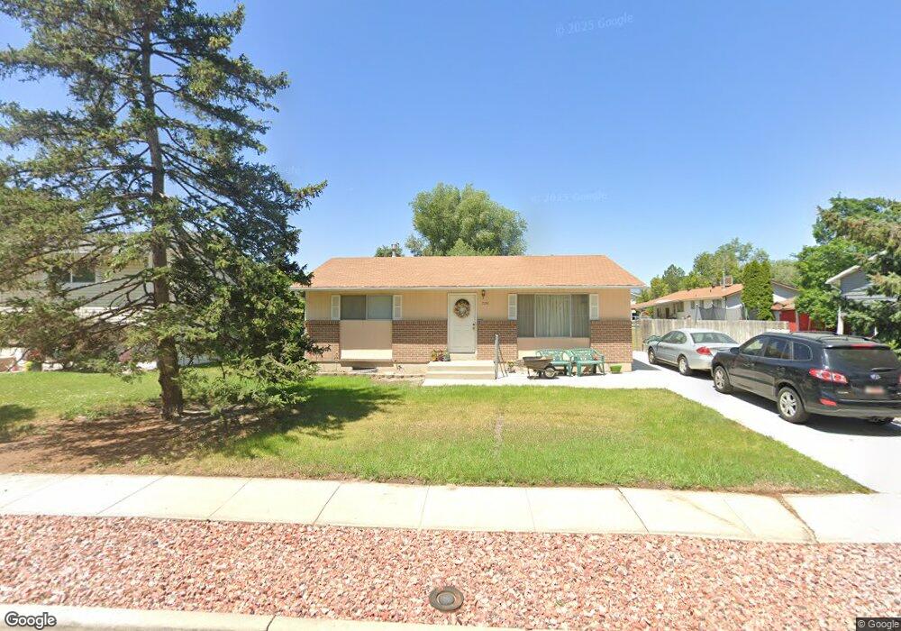 7696 S 2250 W, West Jordan, UT 84084 - photo 1