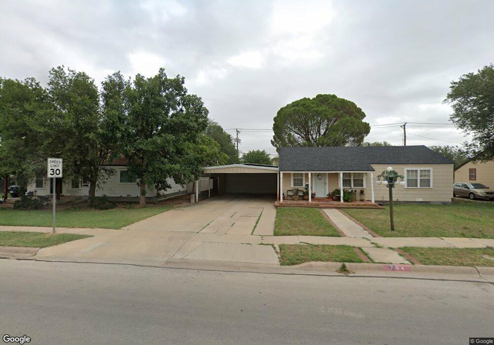 704 W Nobles Ave, Midland, TX 79701 - photo 1