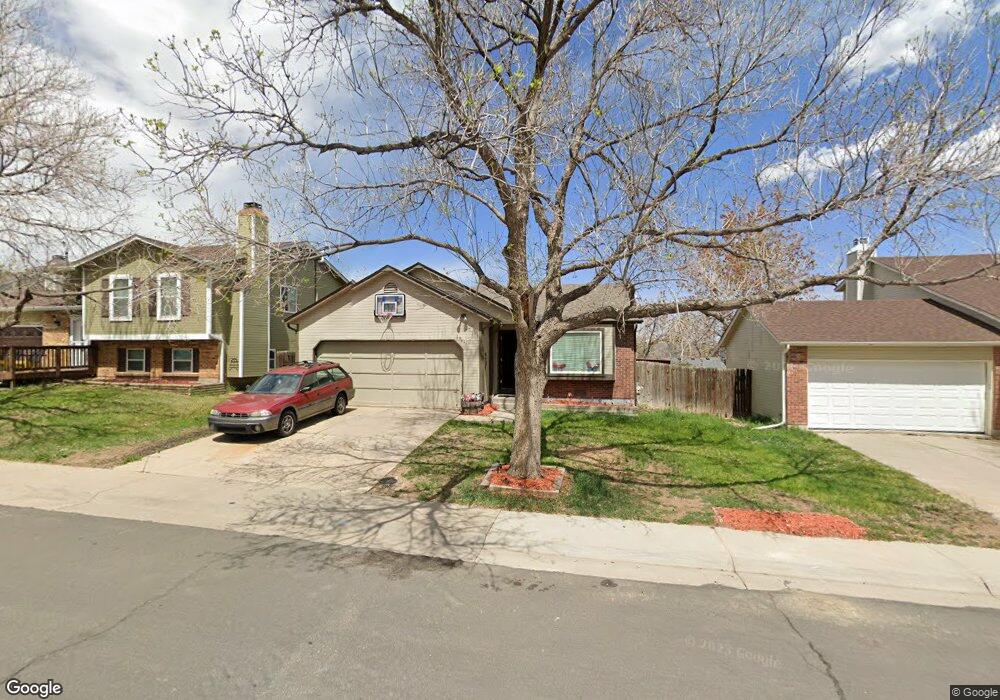 19611 E Purdue Cir, Aurora, CO 80013 - photo 1