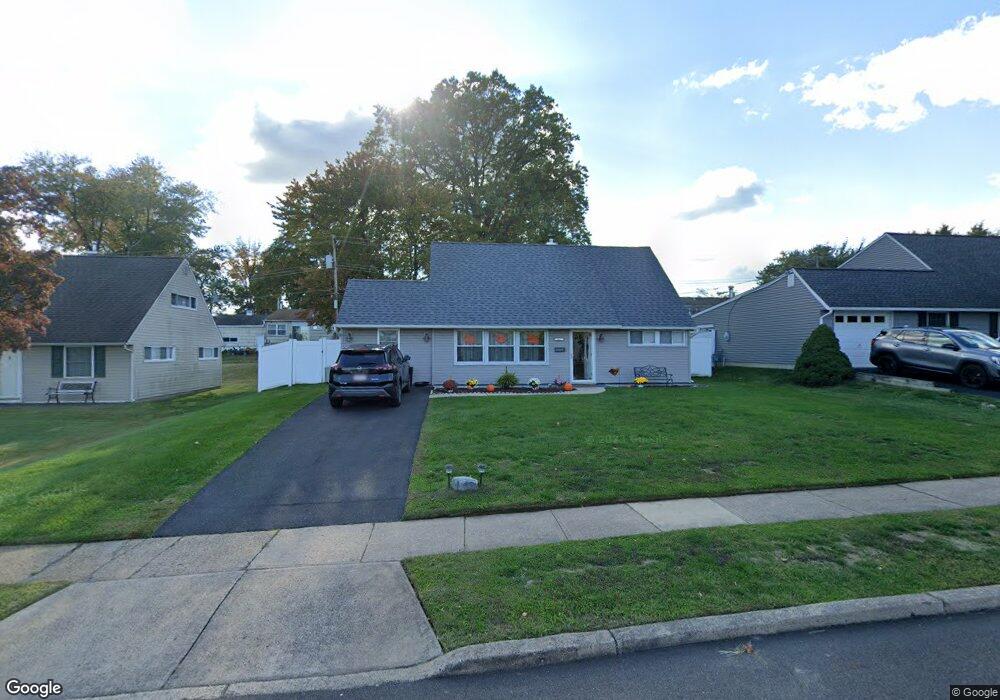 147 Upper Orchard Dr, Levittown, PA 19056 - photo 1