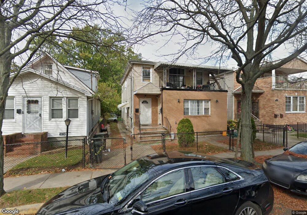 176-27 130th Ave, Jamaica, NY 11434 - photo 1