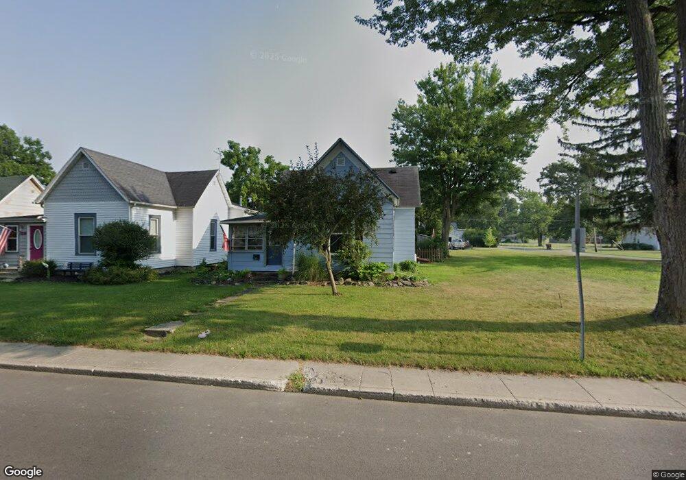 1022 W Wabash St, Bluffton, IN 46714 - photo 1