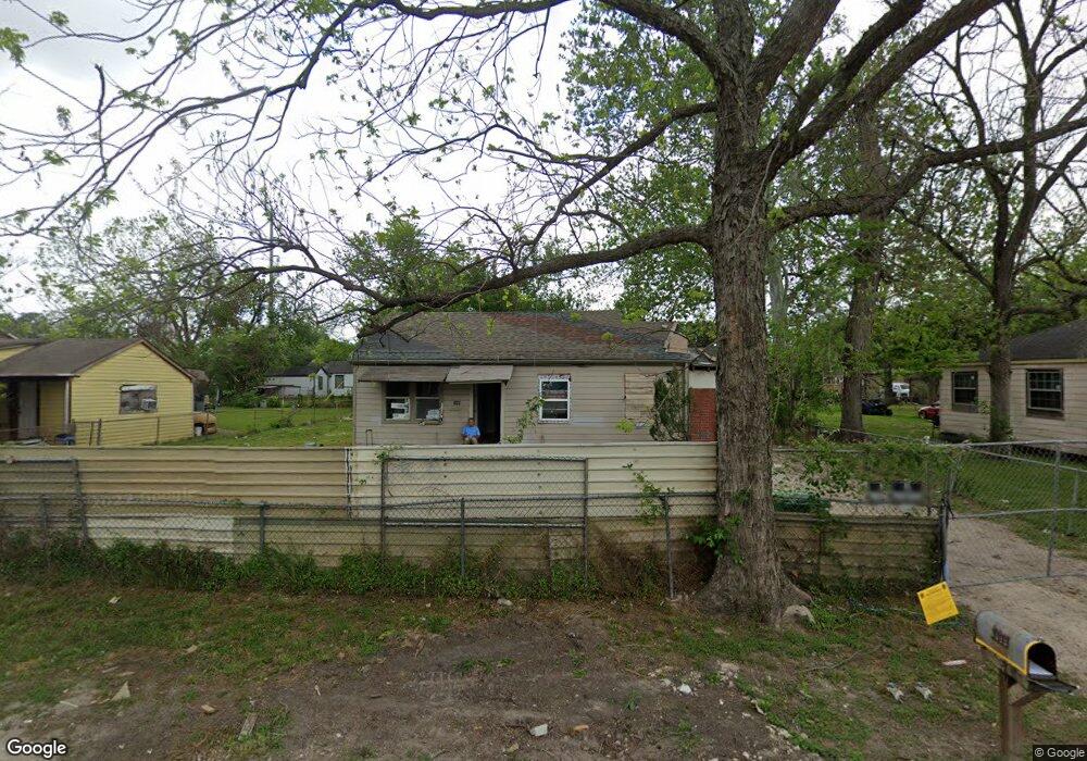 1919 Spence St, Houston, TX 77093 - photo 1