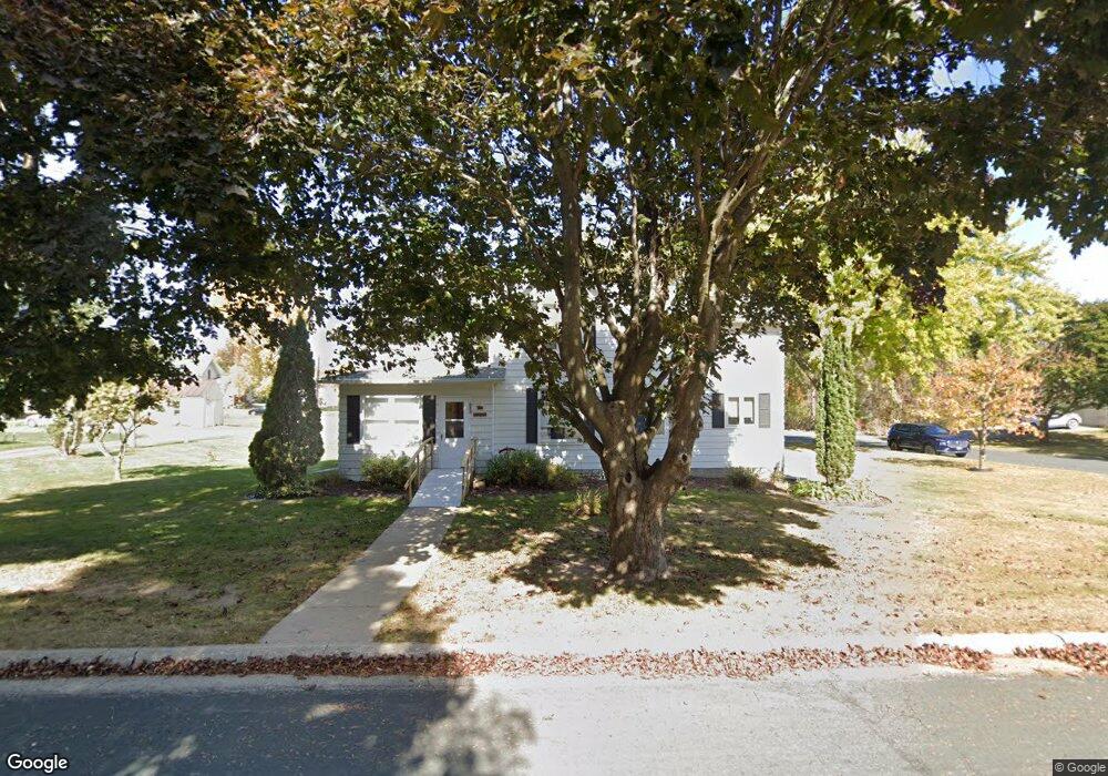 340 1st St SE, Harmony, MN 55939 - photo 1