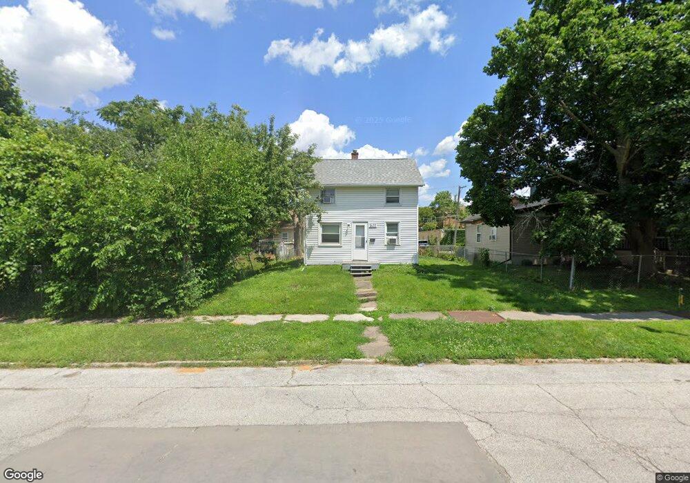 1633 Ripley St, Davenport, IA 52803 - photo 1