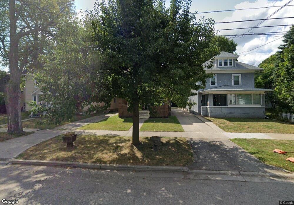 913 N Capitol Ave unit 1, Lansing, MI 48906 - photo 1