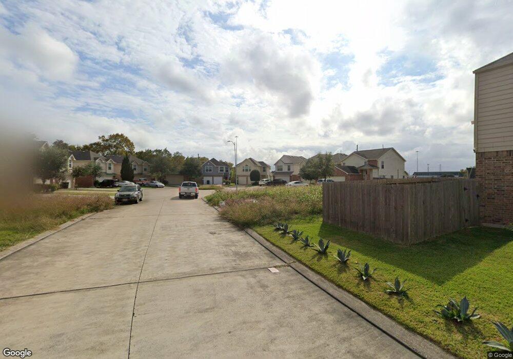 11238 Valley Kings Dr, Houston, TX 77089 - photo 1