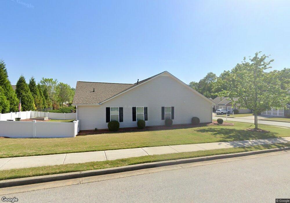 691 Majesty Crossing, Winder, GA 30680 - photo 1