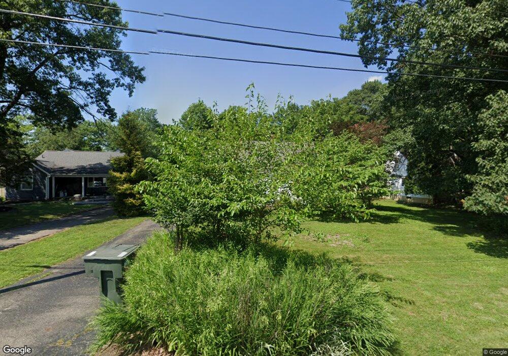 420 Canyon Dr N, Columbus, OH 43214 - photo 1