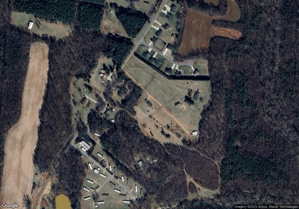 998 Jennings Rd, Statesville, NC 28625 - photo 1