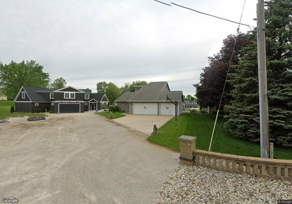 8100 E Quiet Harbor Dr, Syracuse, IN 46567 - photo 1