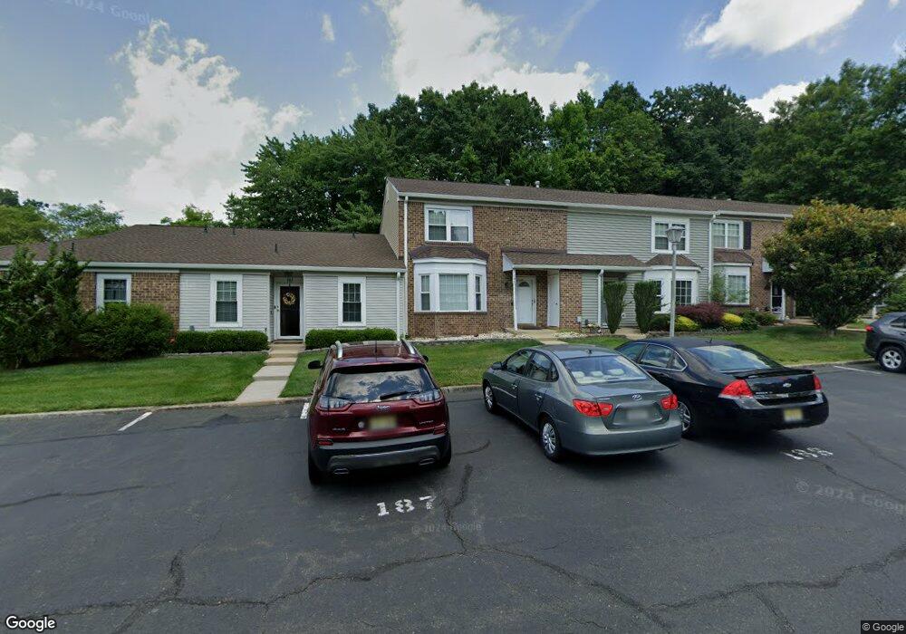 186 Bristol Ct, Old Bridge, NJ 08857 - photo 1
