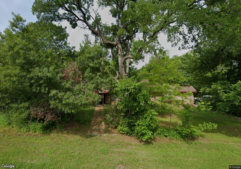 1524 Red Oak Cir, Azle, TX 76020 - photo 1