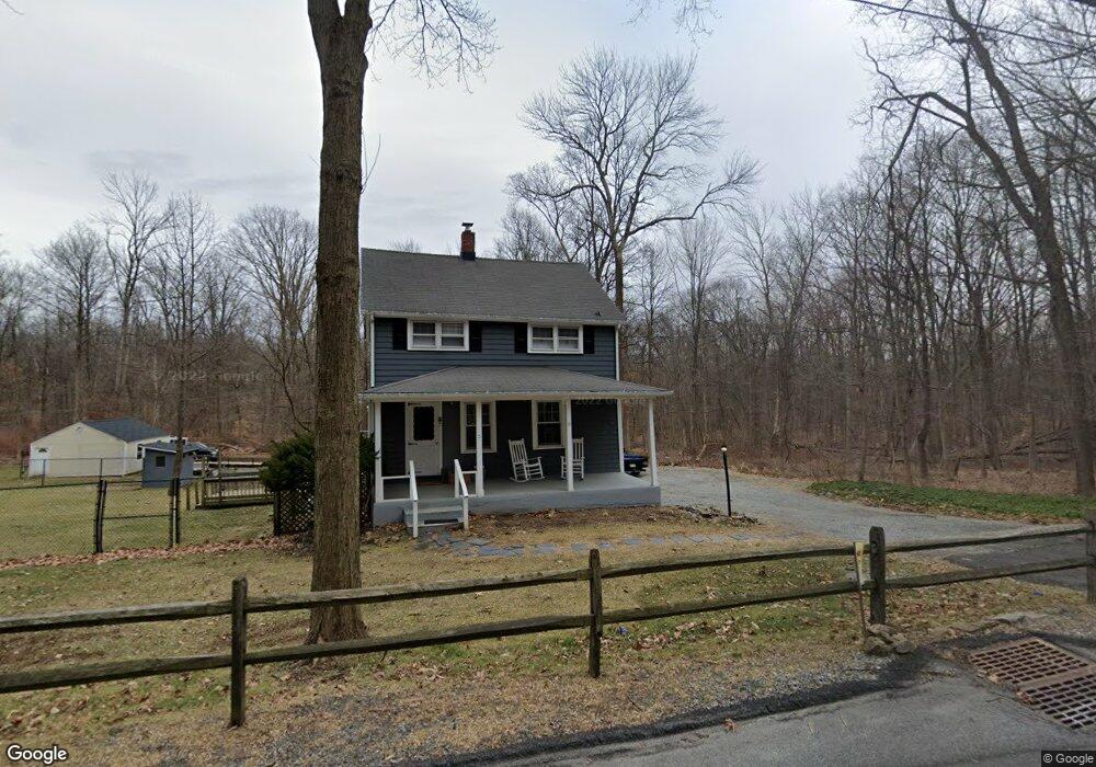 8 Combs Hollow Rd, Mendham, NJ 07945 - photo 1