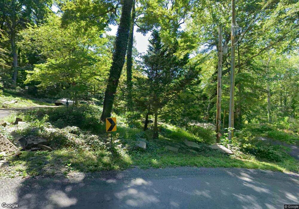 304 Rolling Hills Rd unit 1, Pipersville, PA 18947 - photo 1