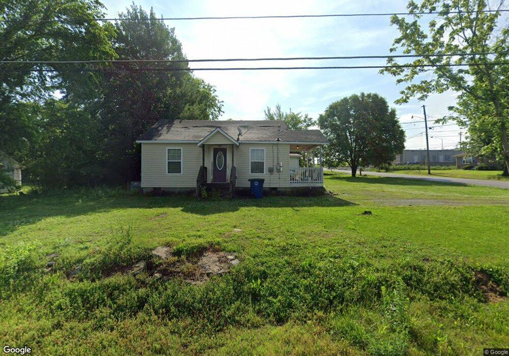 106 Moreland Ave, Shelbyville, TN 37160 - photo 1