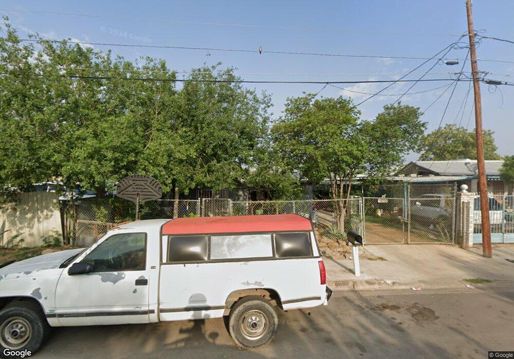 2604 Maryland Ave, Laredo, TX 78040 - photo 1