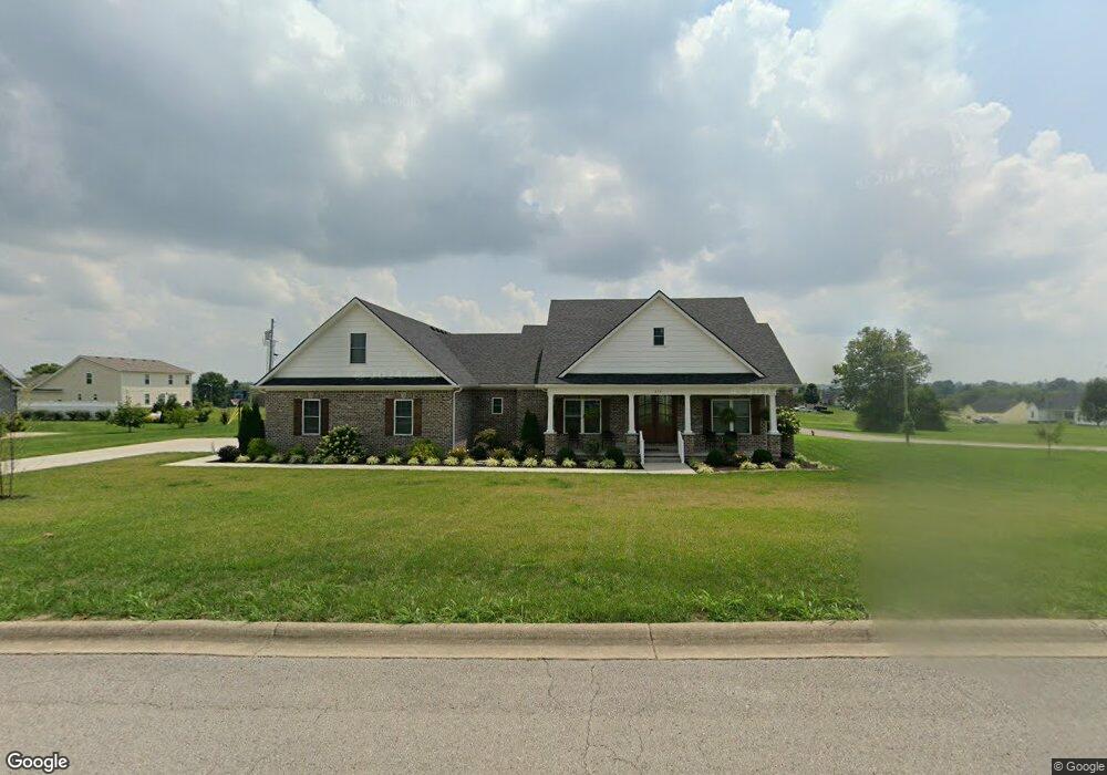 614 Ridge Crest Dr, Harrodsburg, KY 40330 - photo 1